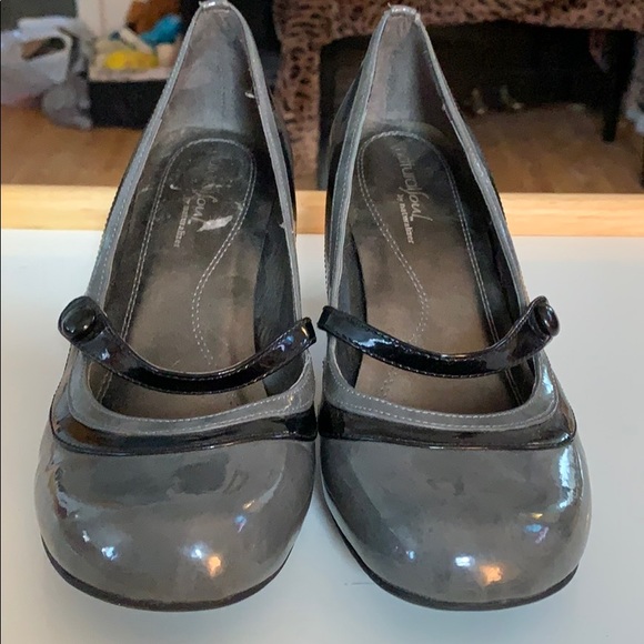 Women’s Maryjane grey patent leather 2in shoe - Picture 4 of 6